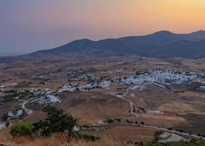 Amphitrite's Haven - Cycladic House In Marpissa, Paros *